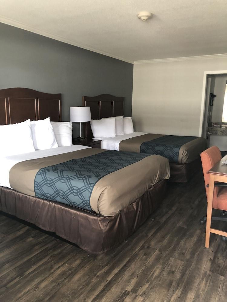 Travelodge By Wyndham Canton-Livonia Area, Mi Exterior foto