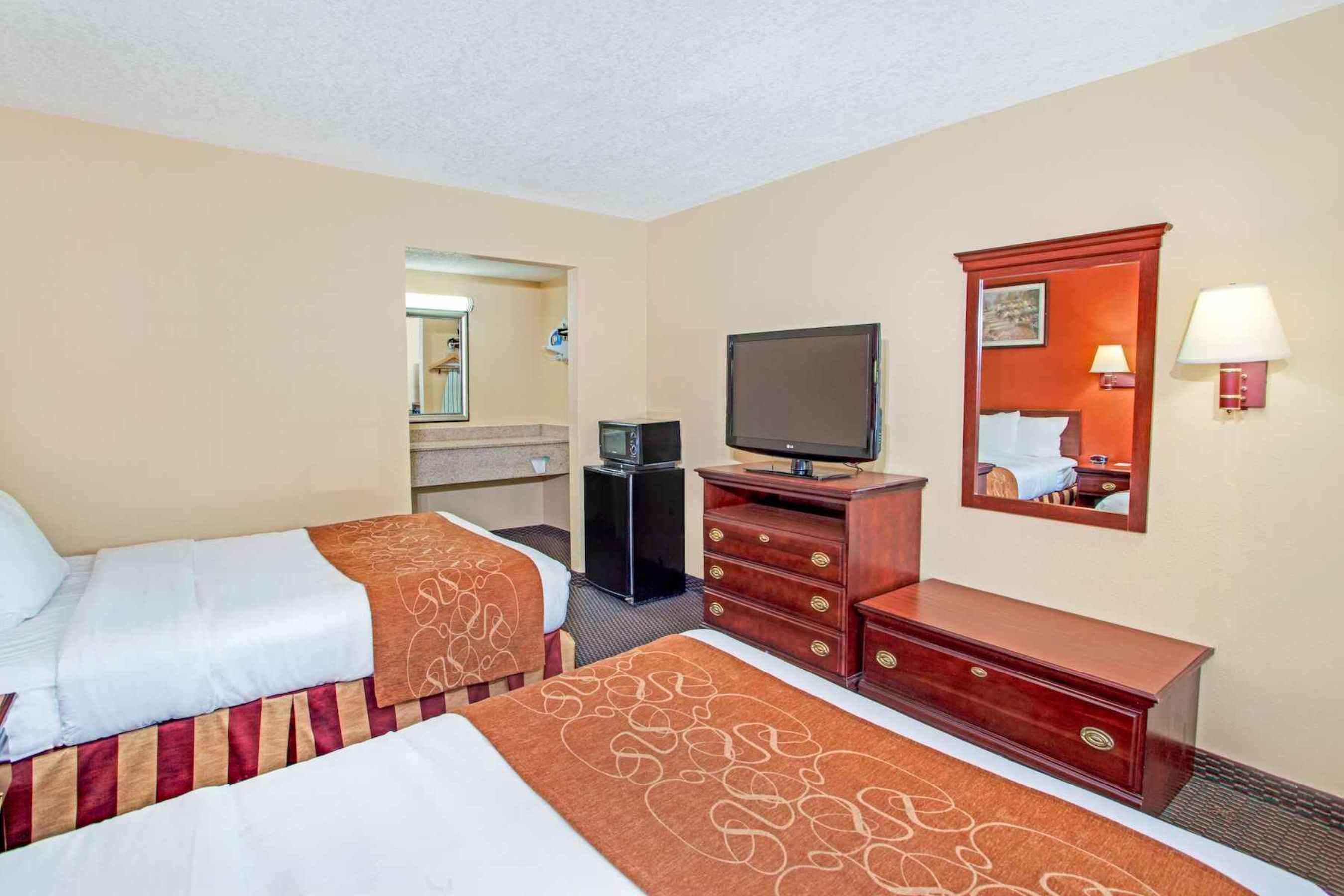 Travelodge By Wyndham Canton-Livonia Area, Mi Exterior foto