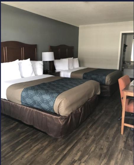 Travelodge By Wyndham Canton-Livonia Area, Mi Exterior foto